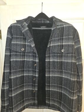Express Men's Black & Gray Plaid Lightweight Shirt Jacket